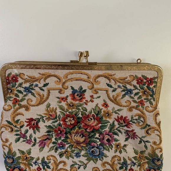 Vintage Clutch - Picture 8 of 11